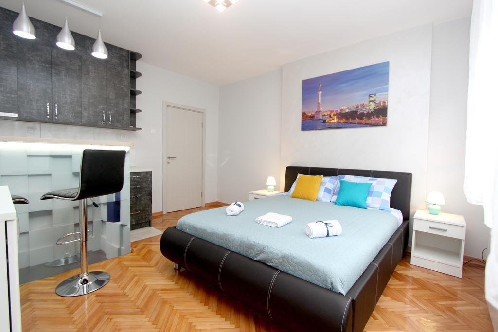 Apartment Turquoise เบลเกรด ภายนอก รูปภาพ