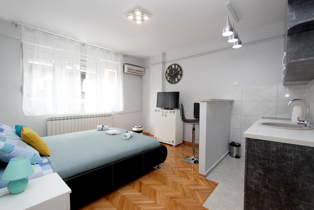 Apartment Turquoise เบลเกรด ภายนอก รูปภาพ